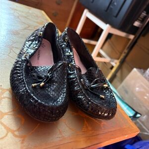 Isaac Mizrahi Black Textured Moccasins